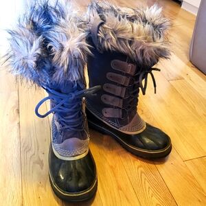 Sorel winter boot. Women's size 8.